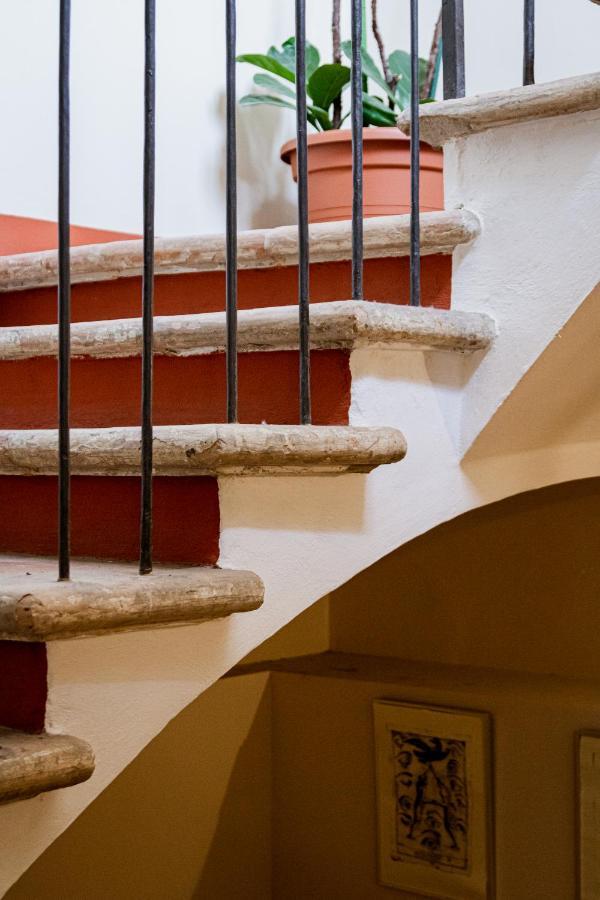 Casa Isolani Charms Rooms Santo Stefano Bologna Exterior photo